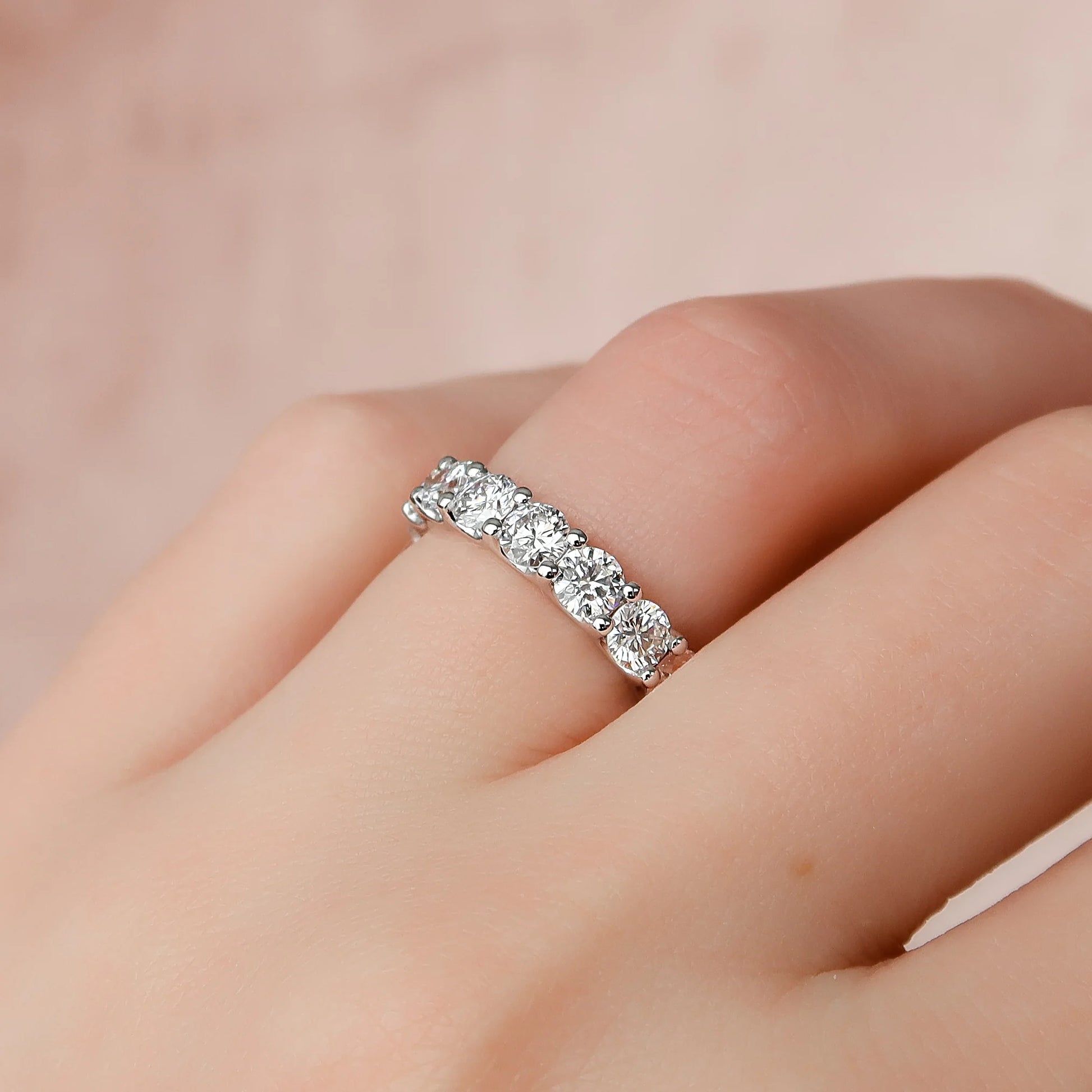 #Color_White Gold_4.0tcw
