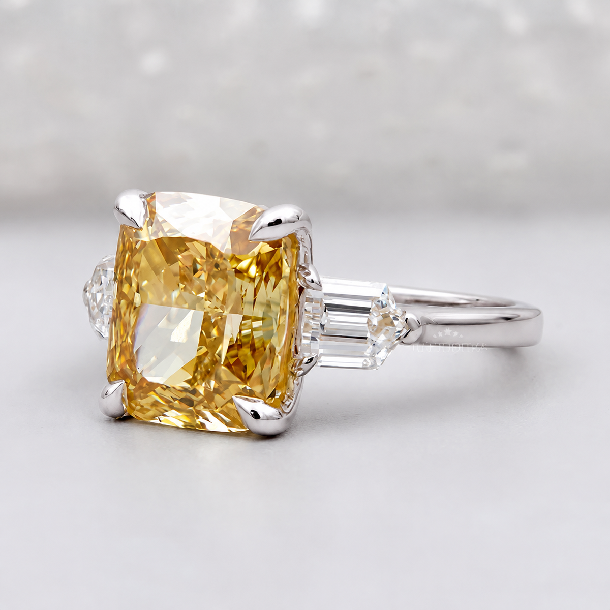 10k White Gold, 14k White Gold, 18k White Gold, Platinum