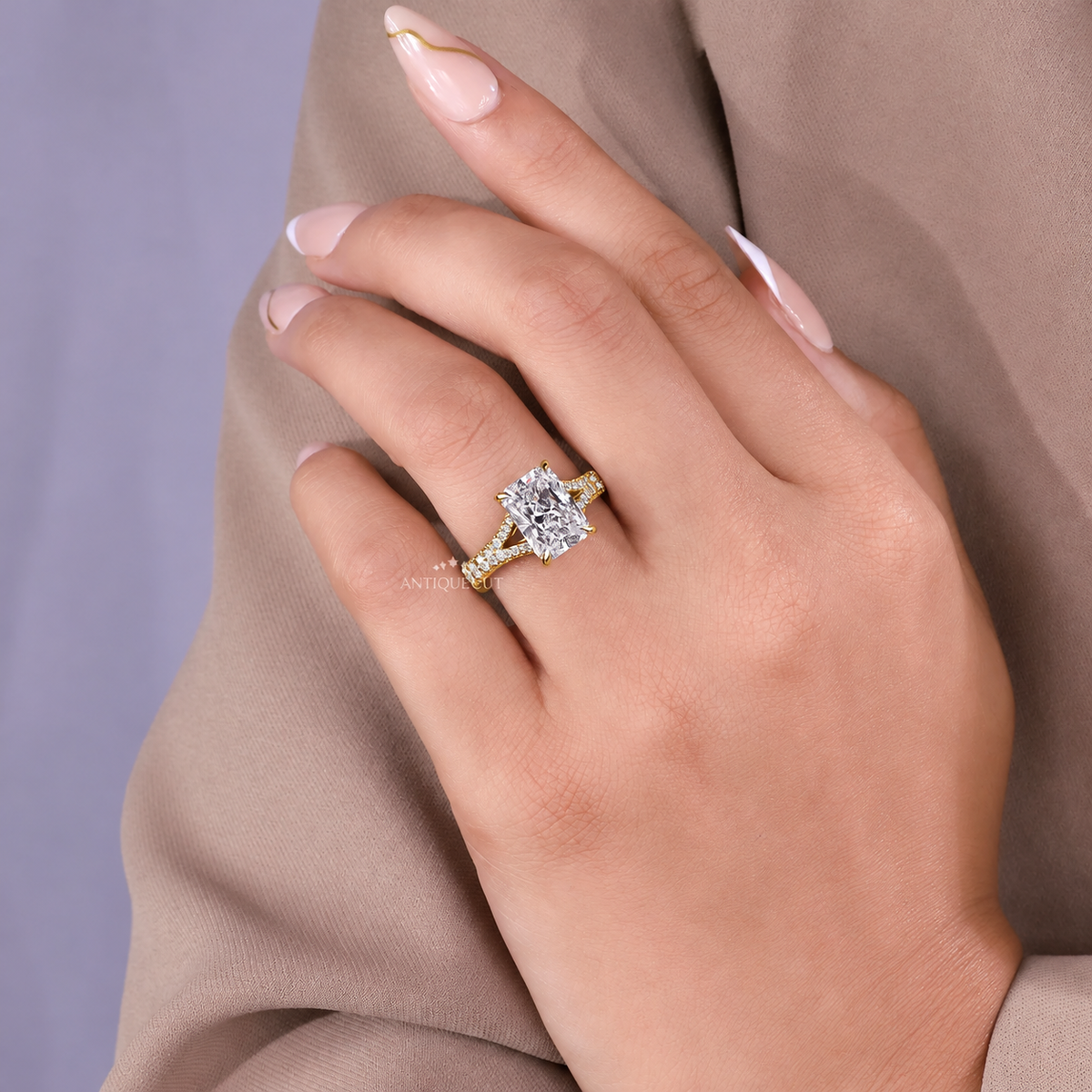 10k Yellow Gold, 14k Yellow Gold, 18k Yellow Gold
