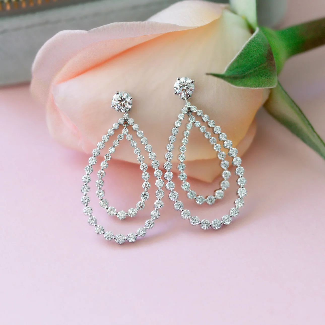 #Color_White Gold