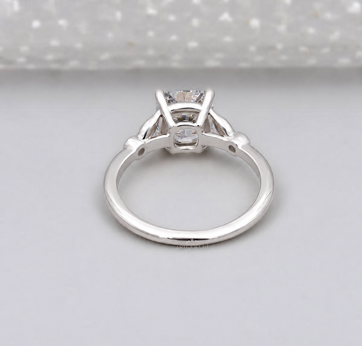 10k White Gold, 14k White Gold, 18k White Gold, Platinum