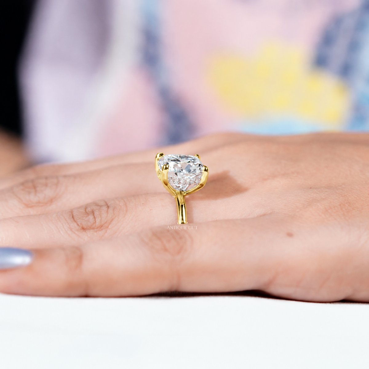 10k Yellow Gold, 14k Yellow Gold, 18k Yellow Gold