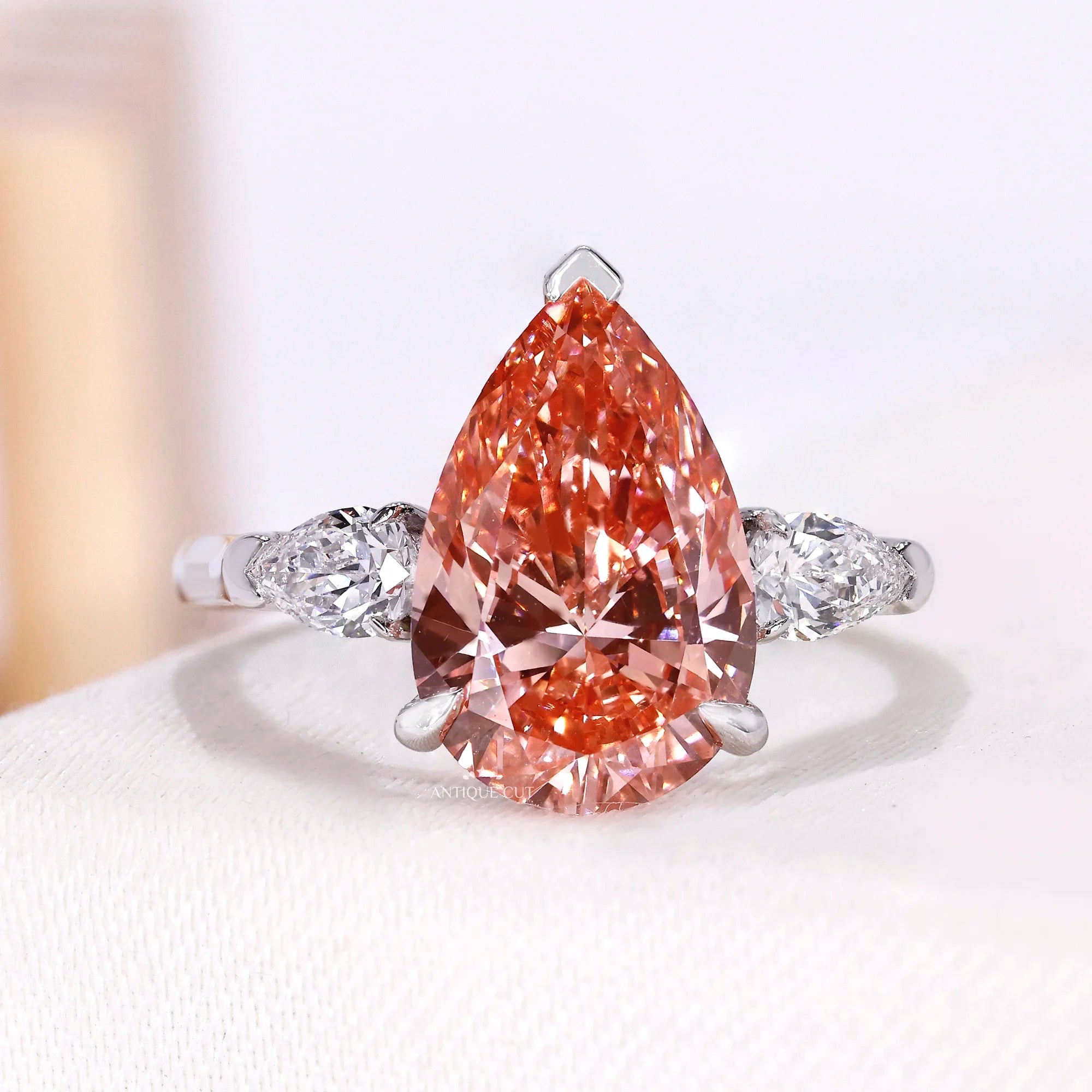 10k White Gold, 14k White Gold, 18k White Gold, Platinum
