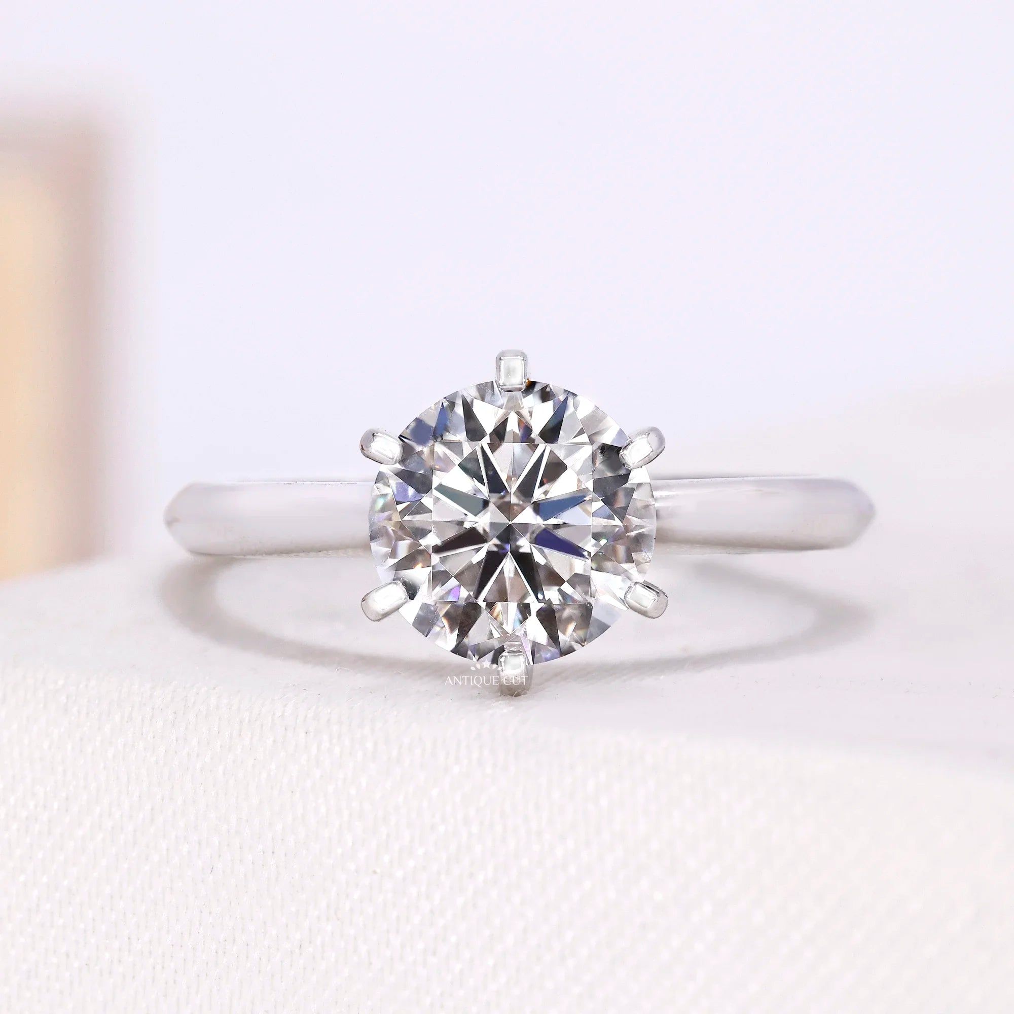 10k White Gold, 14k White Gold, 18k White Gold, Platinum