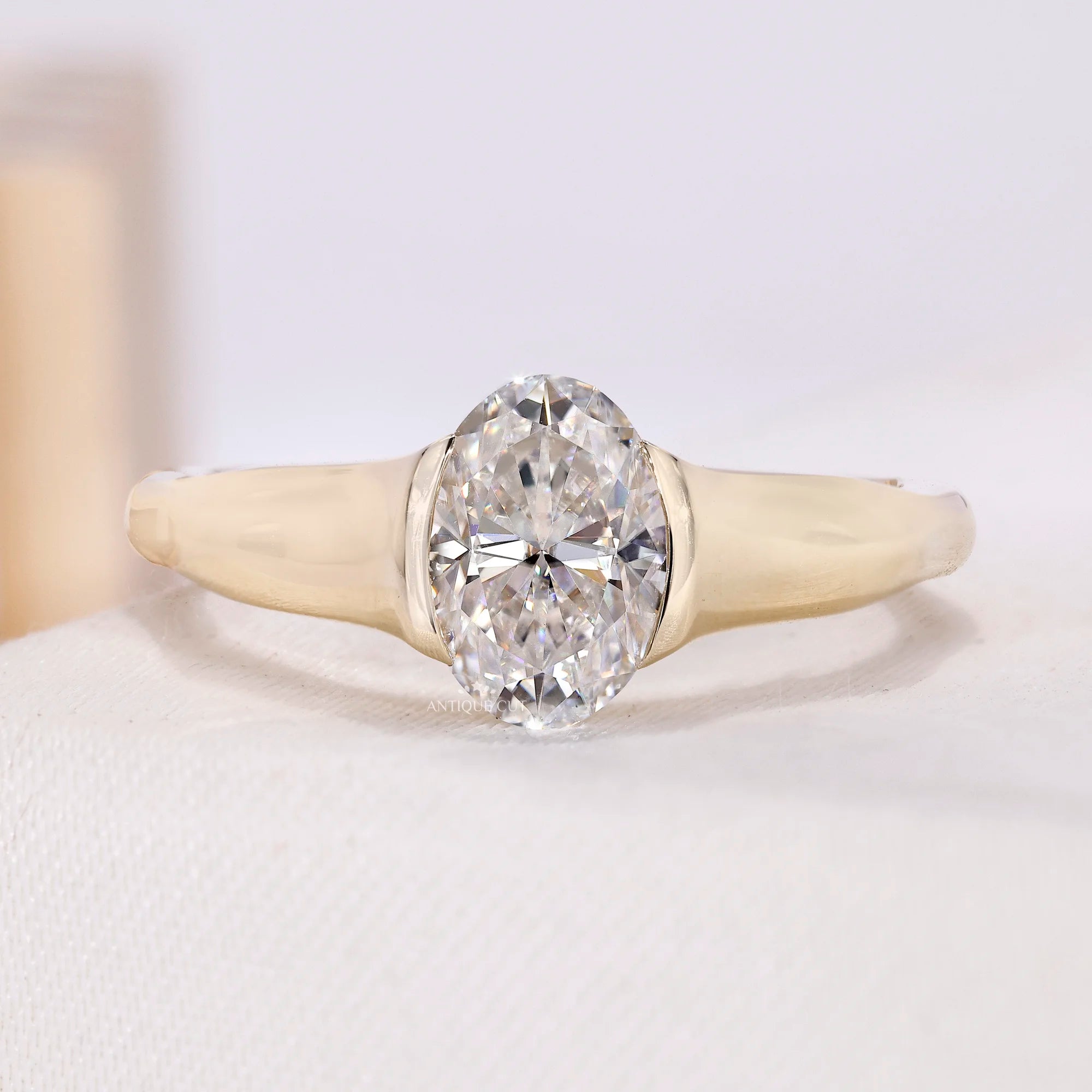 10k Yellow Gold, 14k Yellow Gold, 18k Yellow Gold