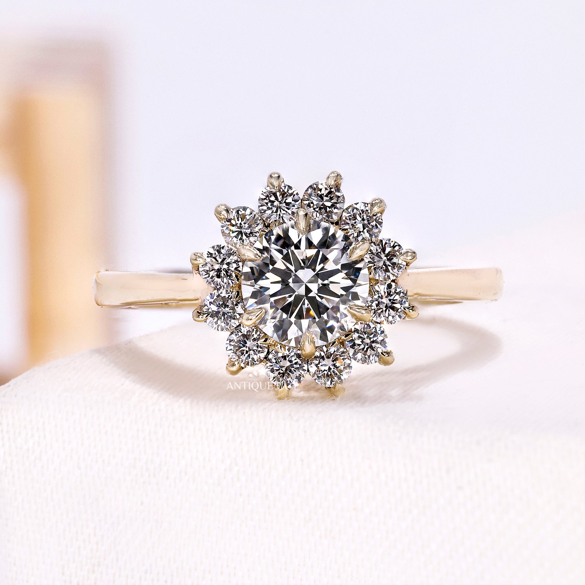 10k Yellow Gold, 14k Yellow Gold, 18k Yellow Gold