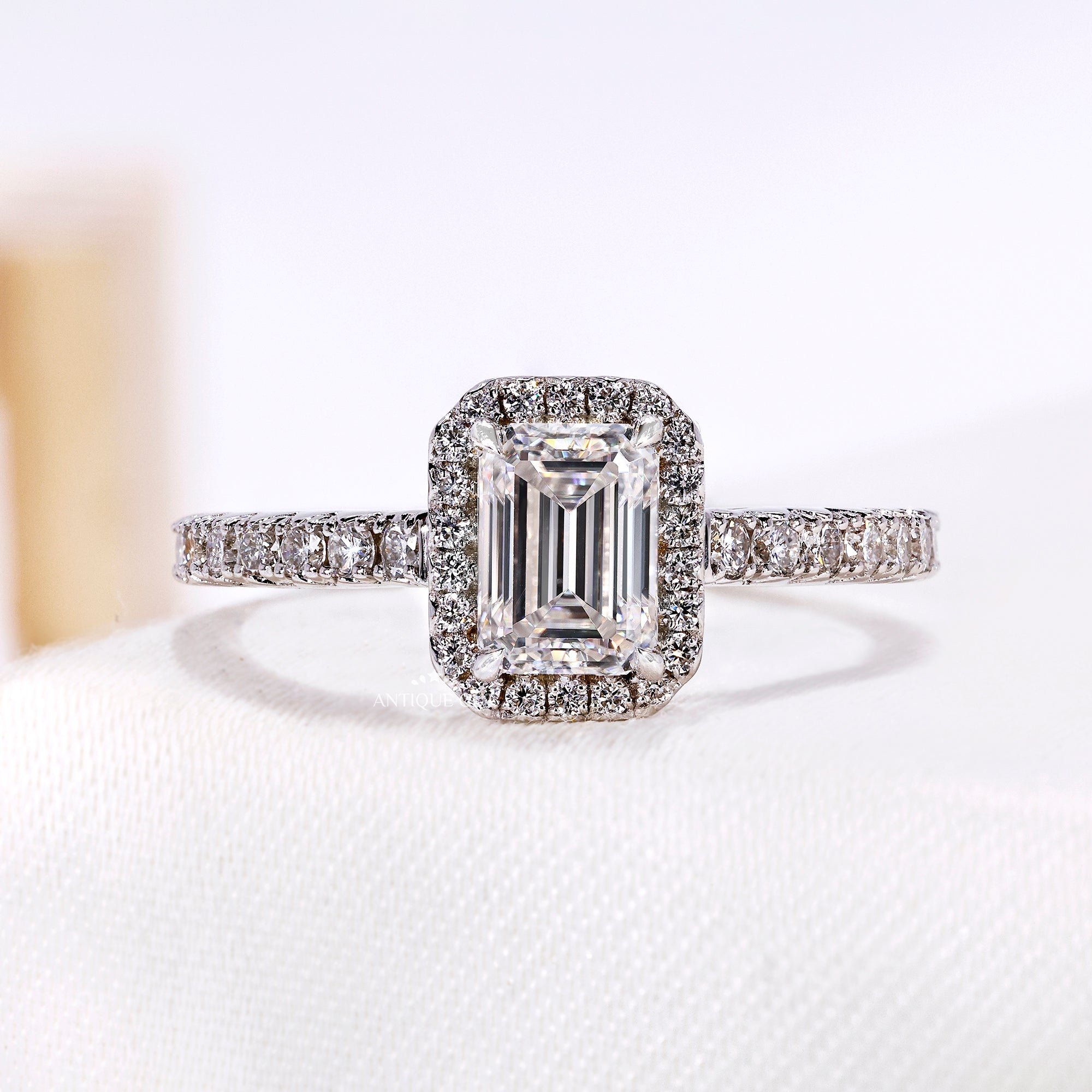 10k White Gold, 14k White Gold, 18k White Gold, Platinum