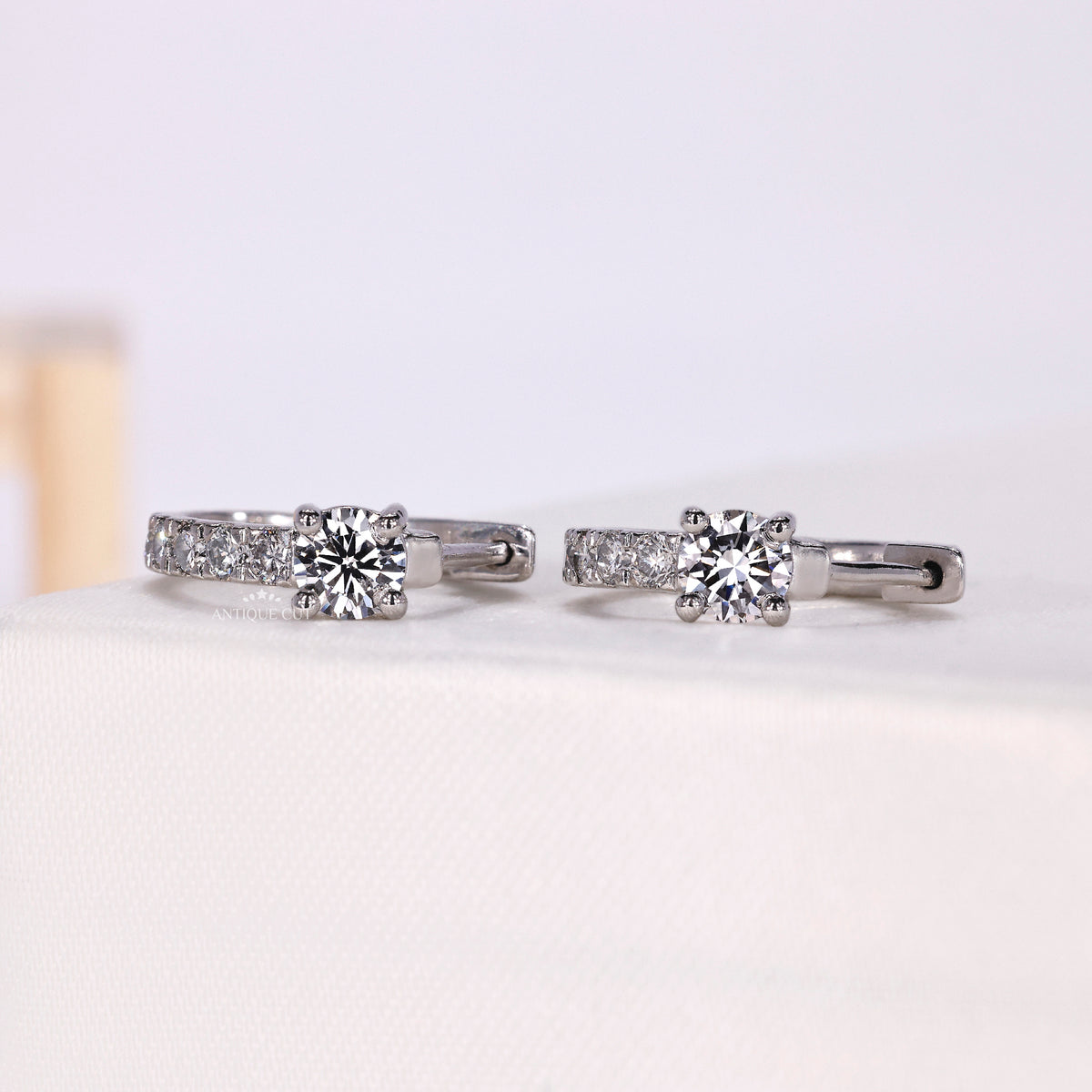 IGI certified lab grown diamond huggie earrings