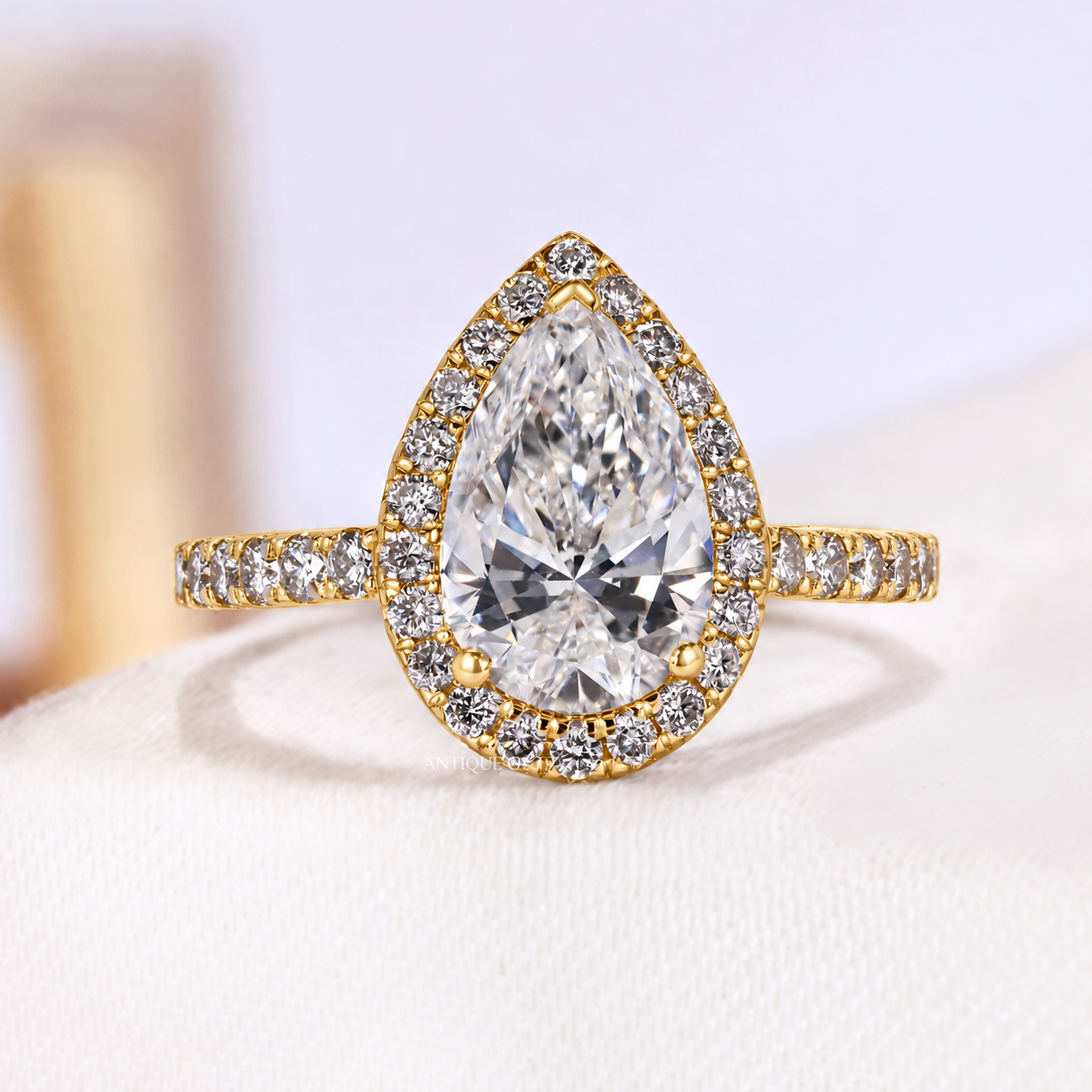 10k Yellow Gold, 14k Yellow Gold, 18k Yellow Gold
