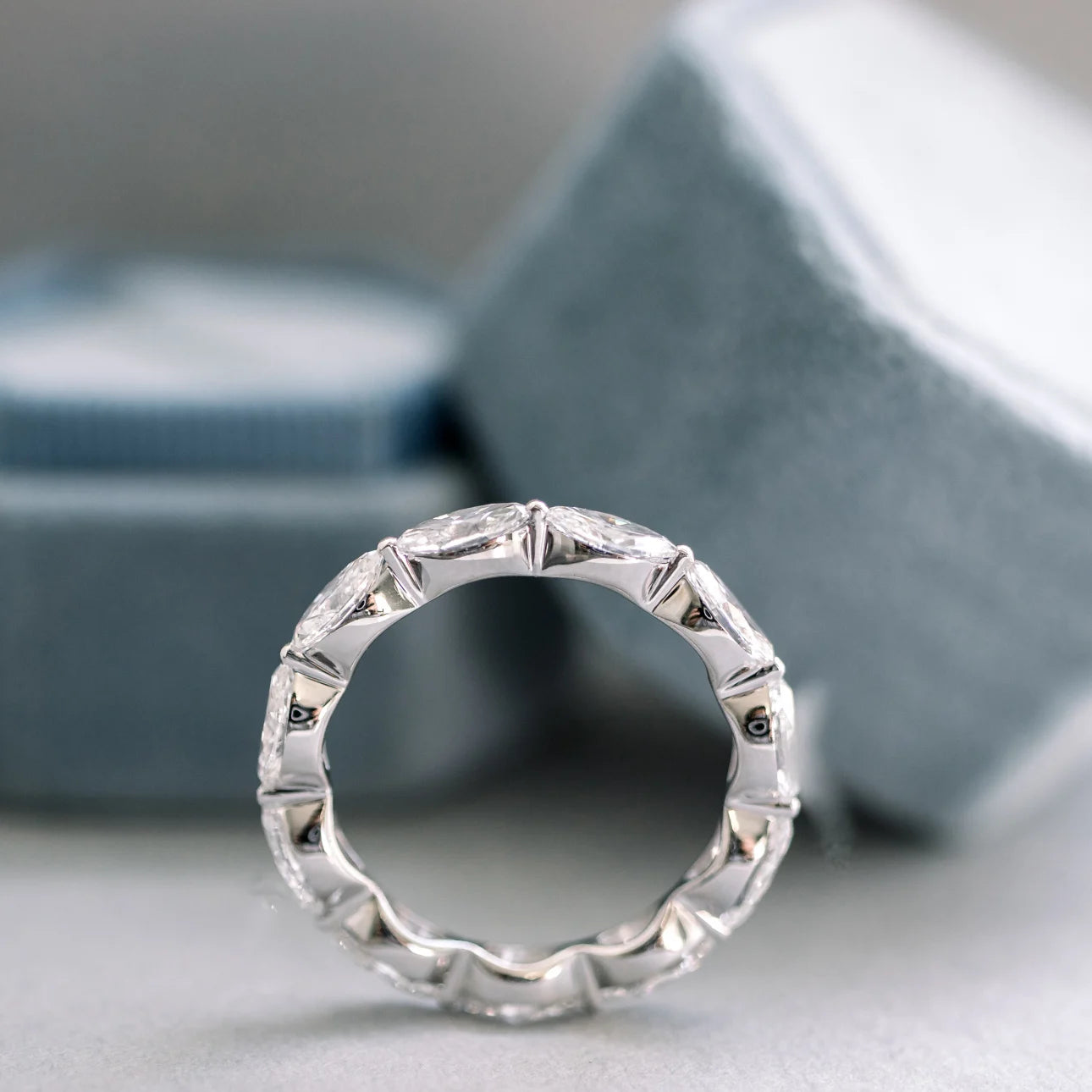 #Color_White Gold