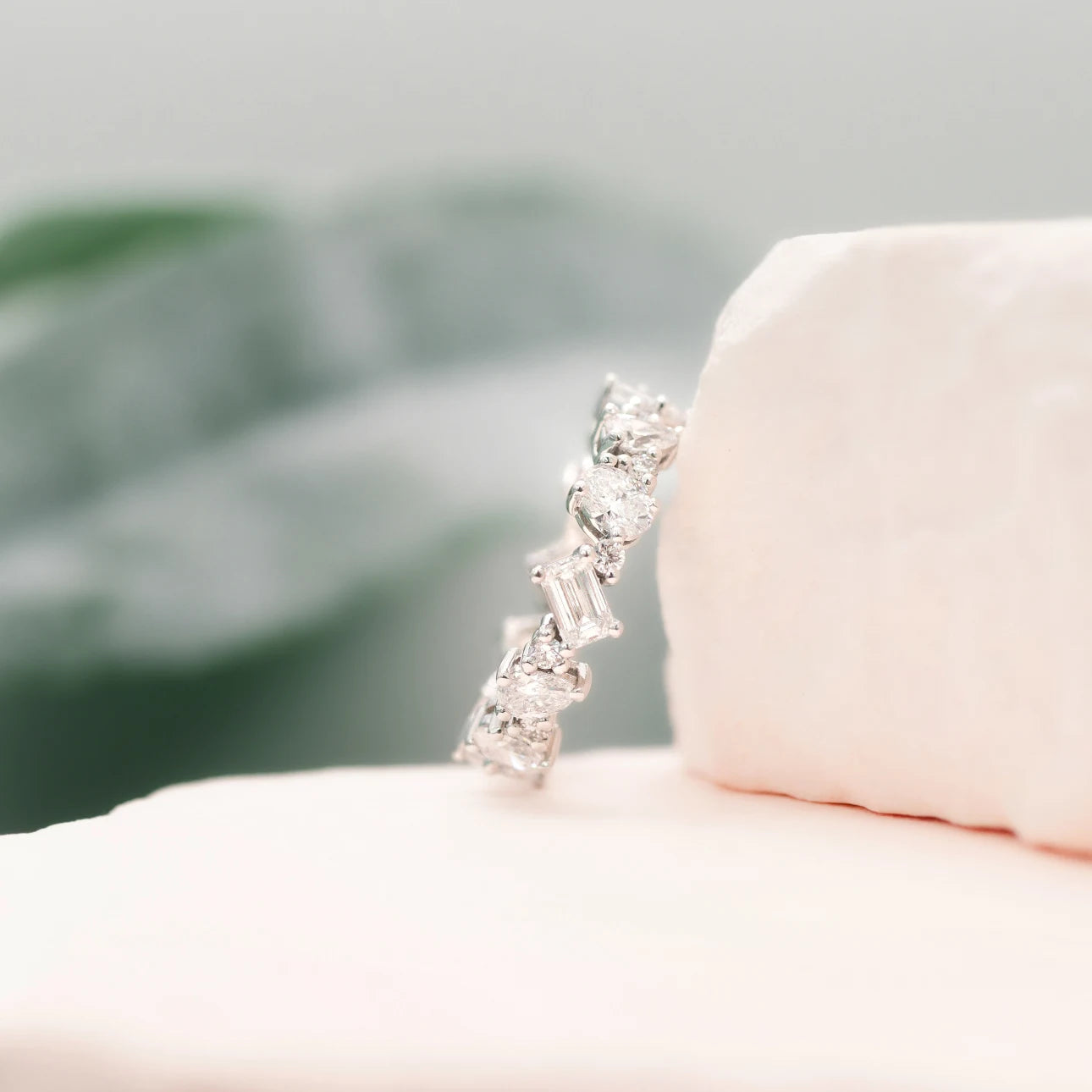#Color_White Gold