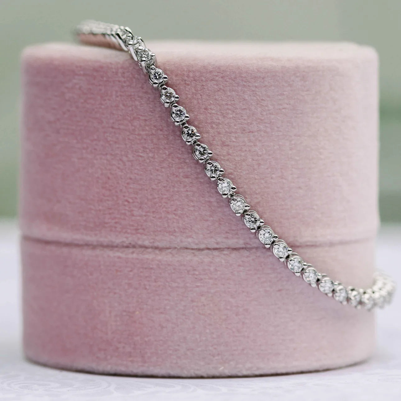 #Color_White Gold_2.0tcw