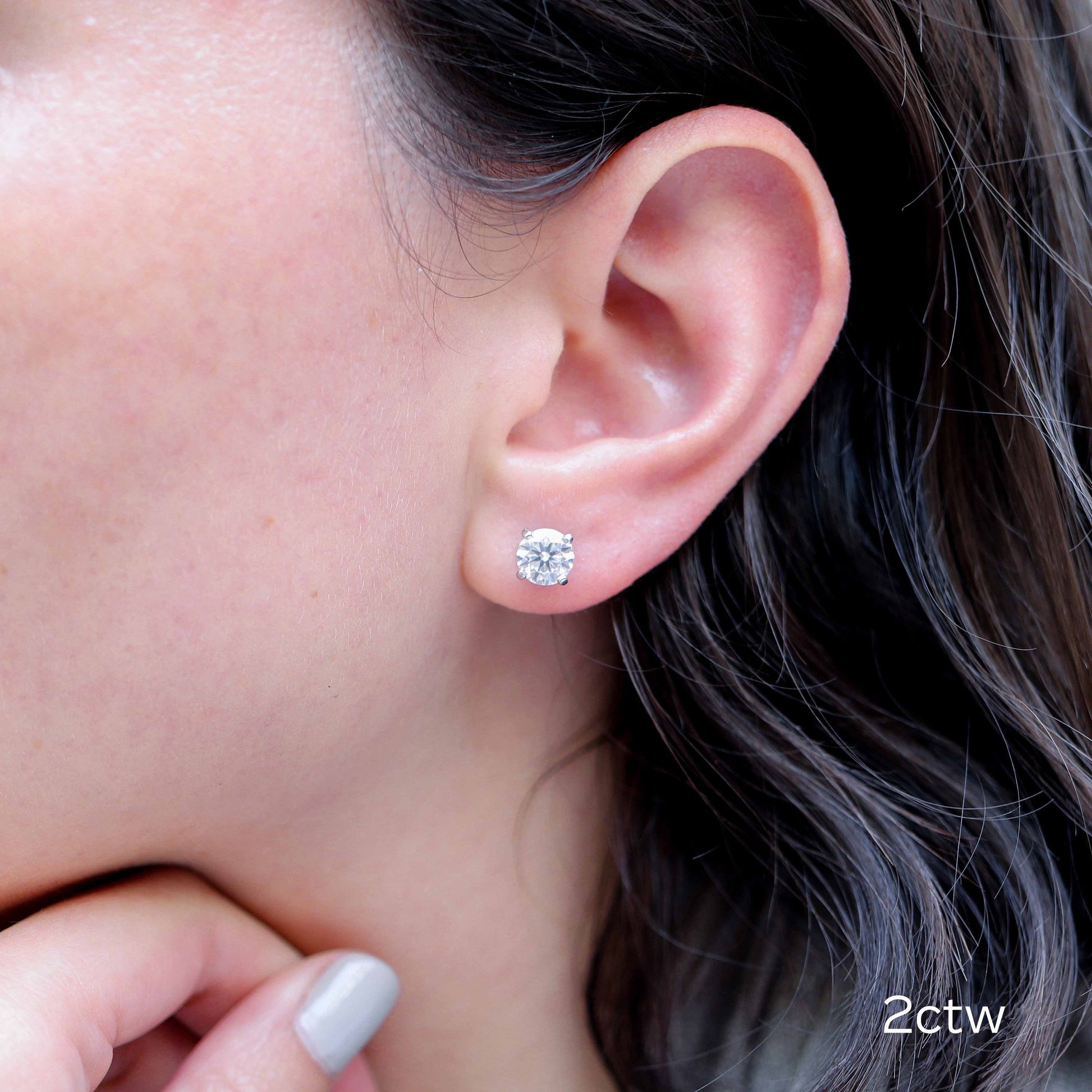 Round Lab Grown Diamond Stud Earring, EF Color, VS Clarity, IGI Certified