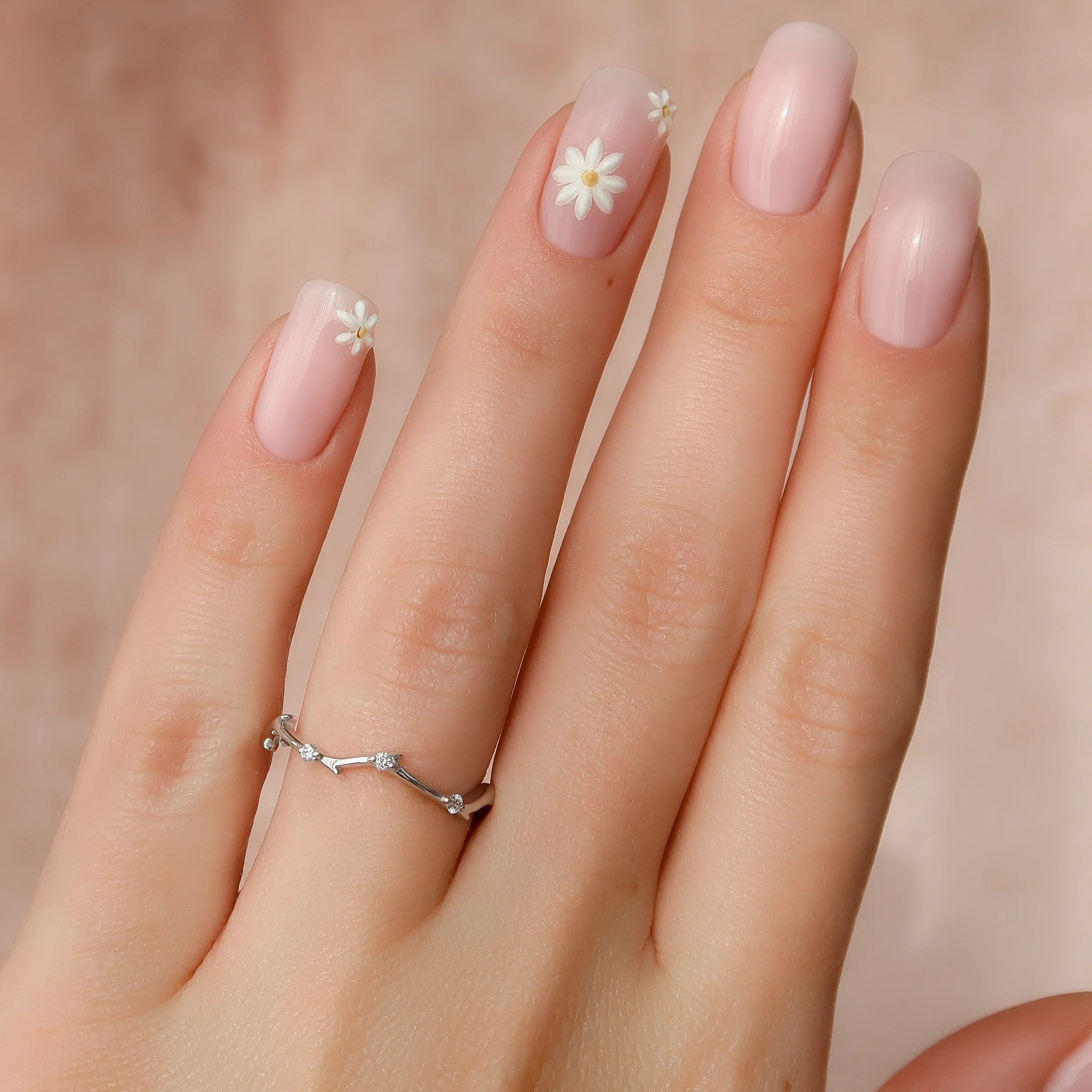 #Color_White Gold