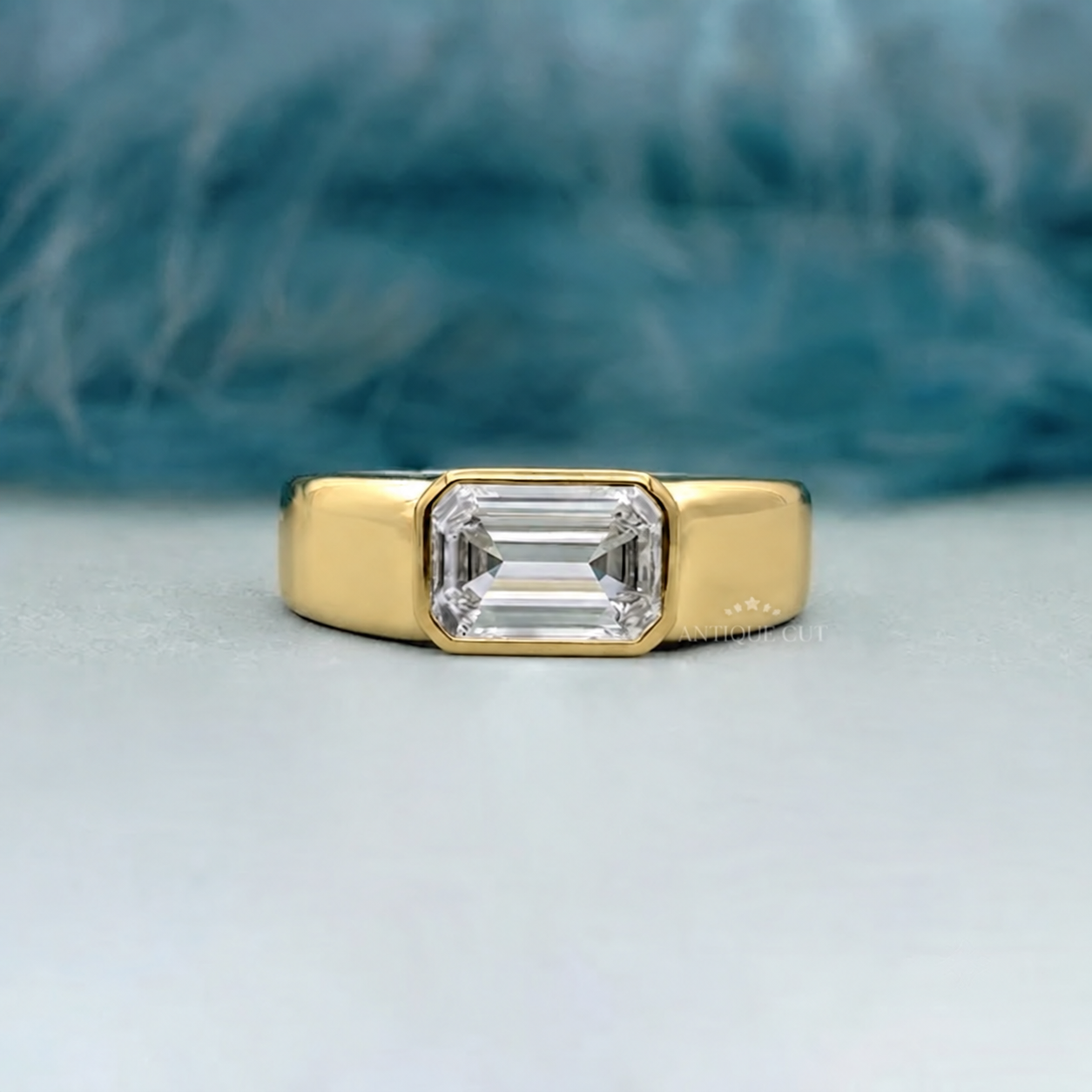10k Yellow Gold, 14k Yellow Gold, 18k Yellow Gold