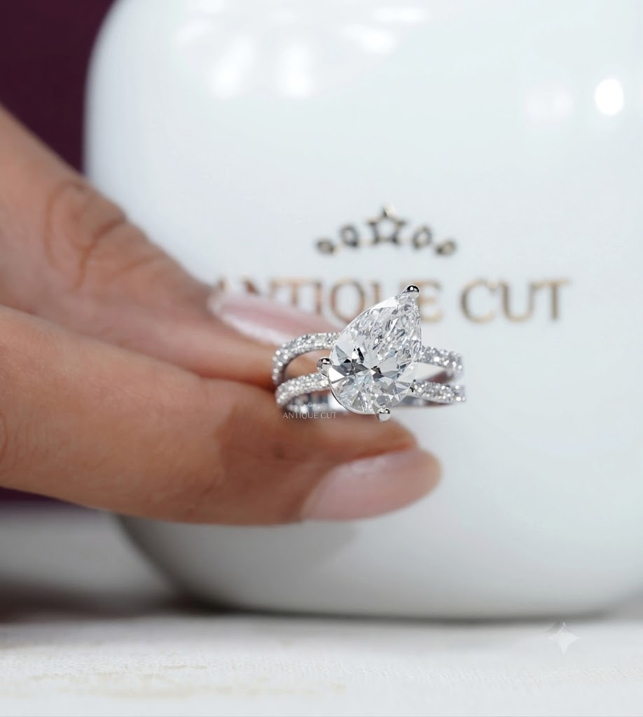 10k White Gold, 14k White Gold, 18k White Gold, Platinum