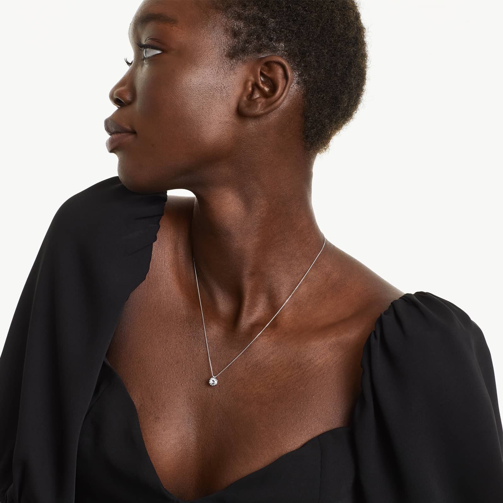 #Color_White Gold_1.0tcw