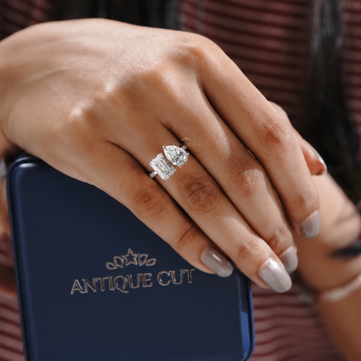 10k White Gold, 14k White Gold, 18k White Gold, Platinum