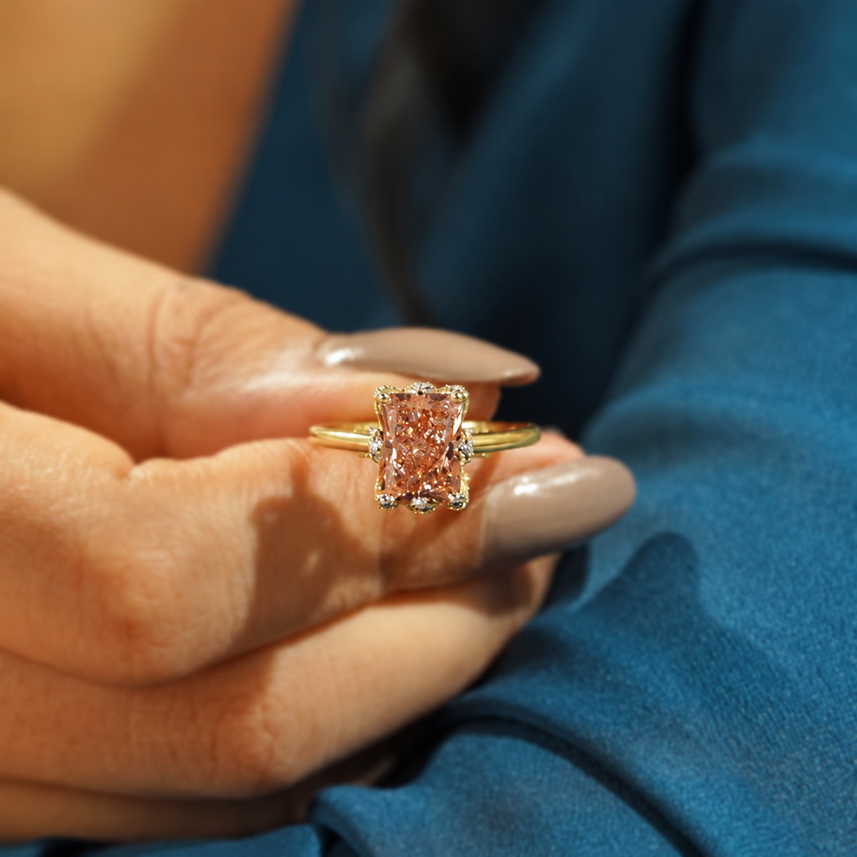 10k Yellow Gold, 14k Yellow Gold, 18k Yellow Gold