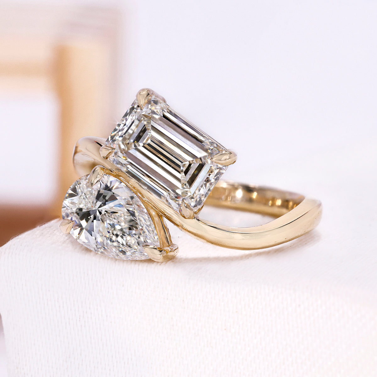 10k Yellow Gold, 14k Yellow Gold, 18k Yellow Gold