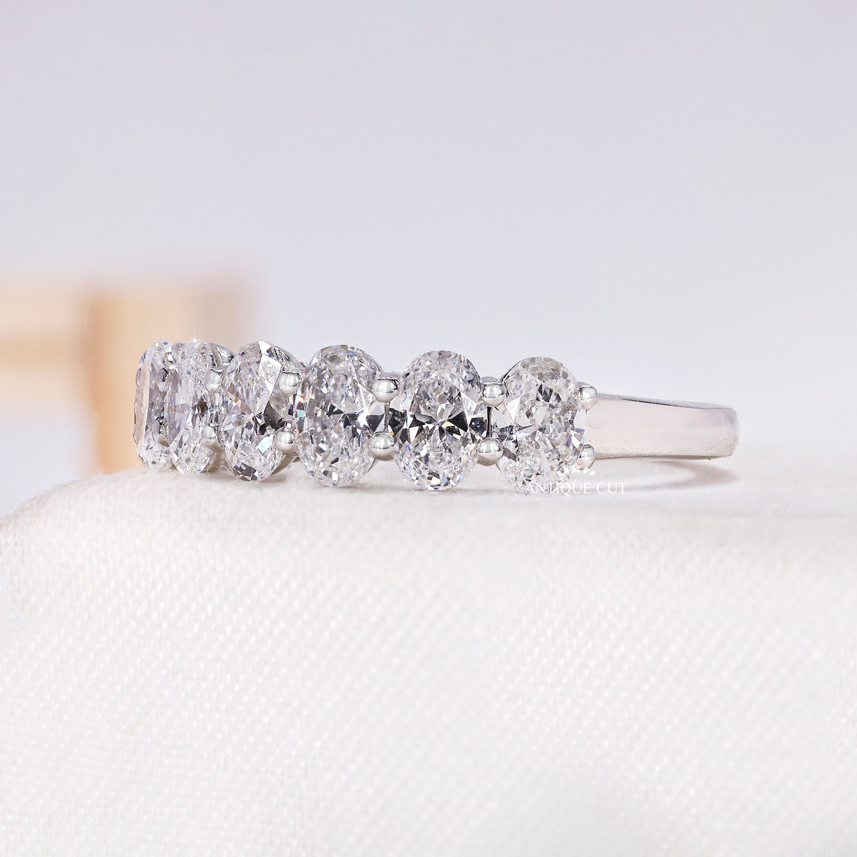 10k White Gold, 14k White Gold, 18k White Gold, Platinum