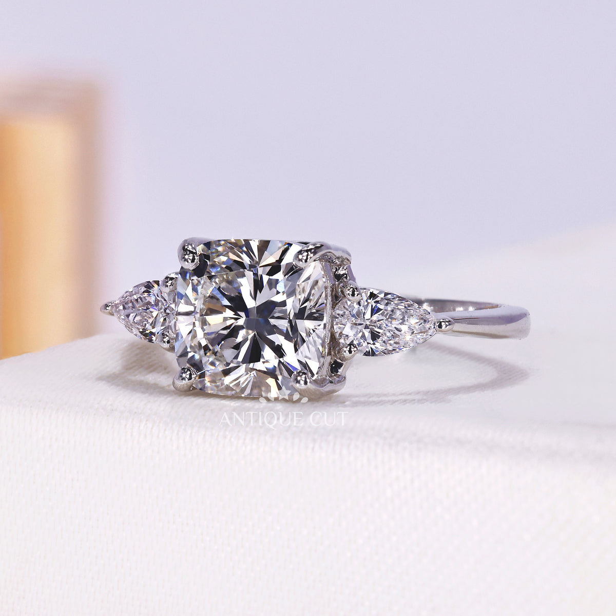 10k White Gold, 14k White Gold, 18k White Gold, Platinum