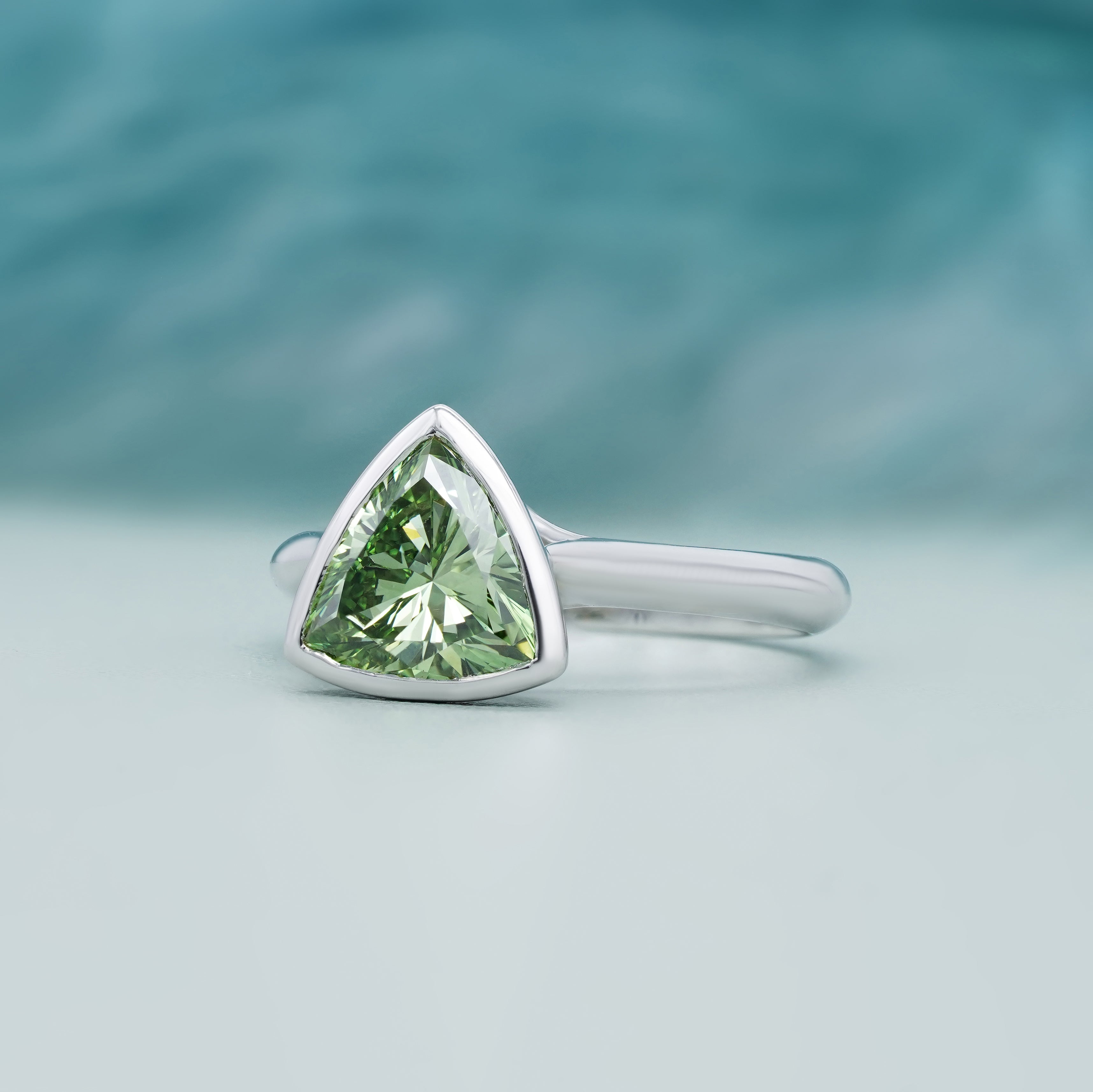 Fancy Green 1.50ct Trillion Lab Grown Diamond Engagement Ring | Bezel Set | VVS–VS Clarity | IGI Certified | Modern Minimalist Style