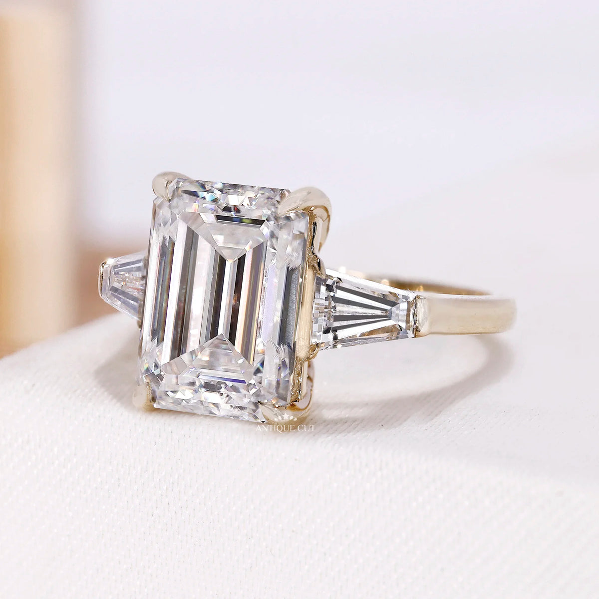 10k Yellow Gold, 14k Yellow Gold, 18k Yellow Gold