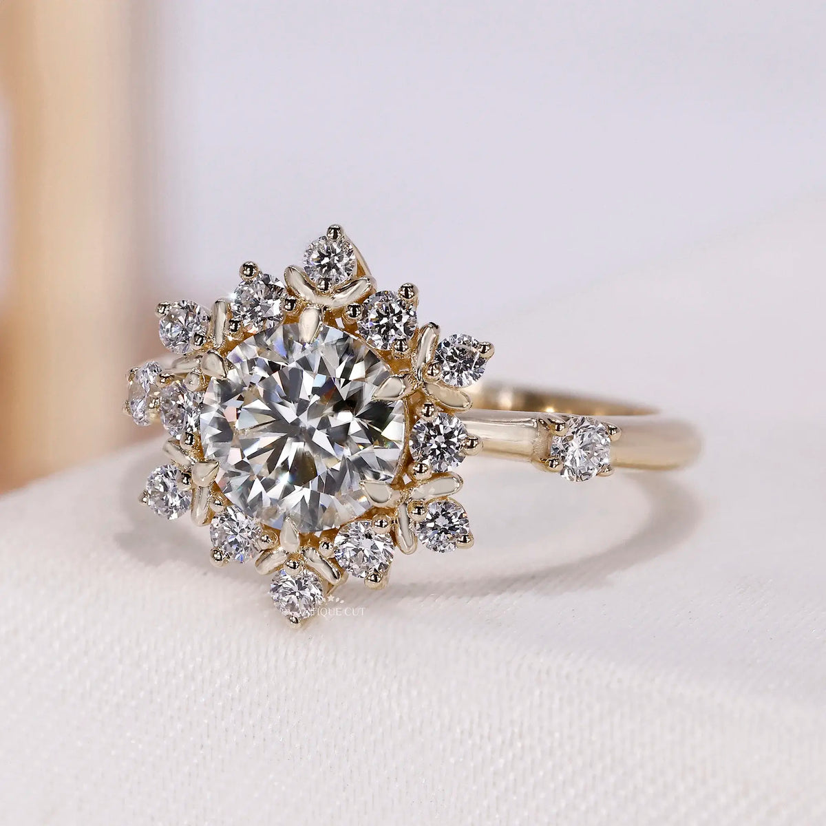 10k Yellow Gold, 14k Yellow Gold, 18k Yellow Gold