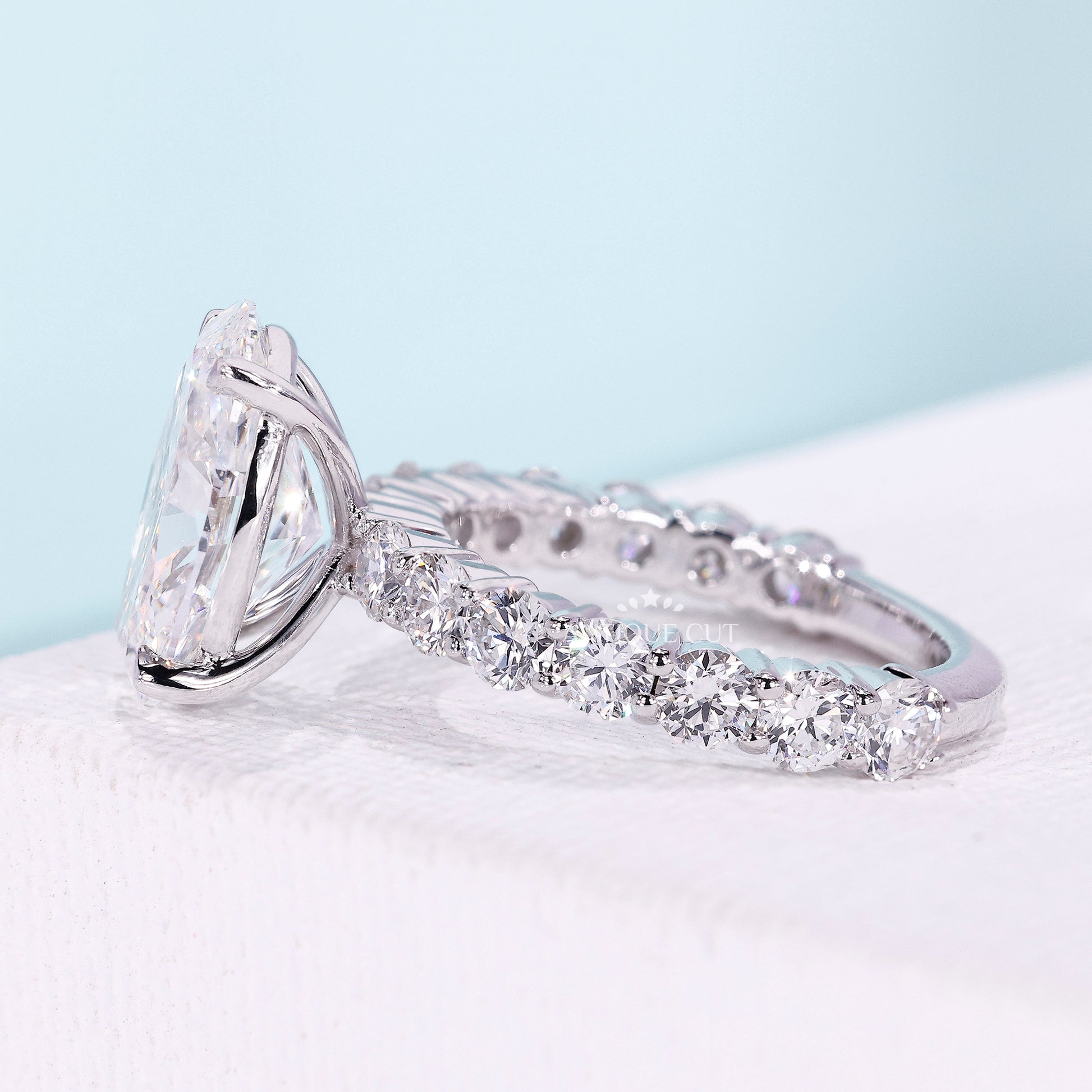 IGI-certified oval lab grown diamond engagement ring
