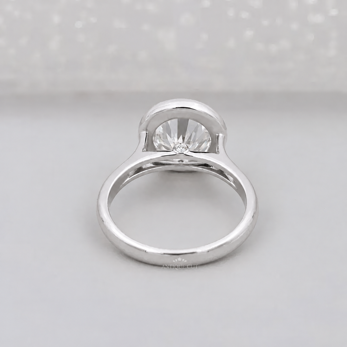 10k White Gold, 14k White Gold, 18k White Gold, Platinum