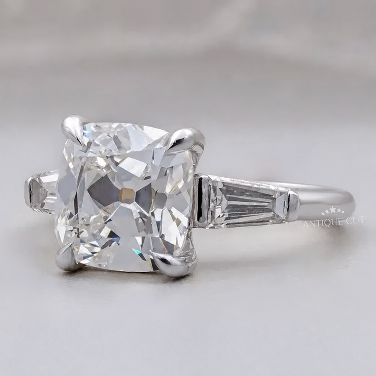 10k White Gold, 14k White Gold, 18k White Gold, Platinum