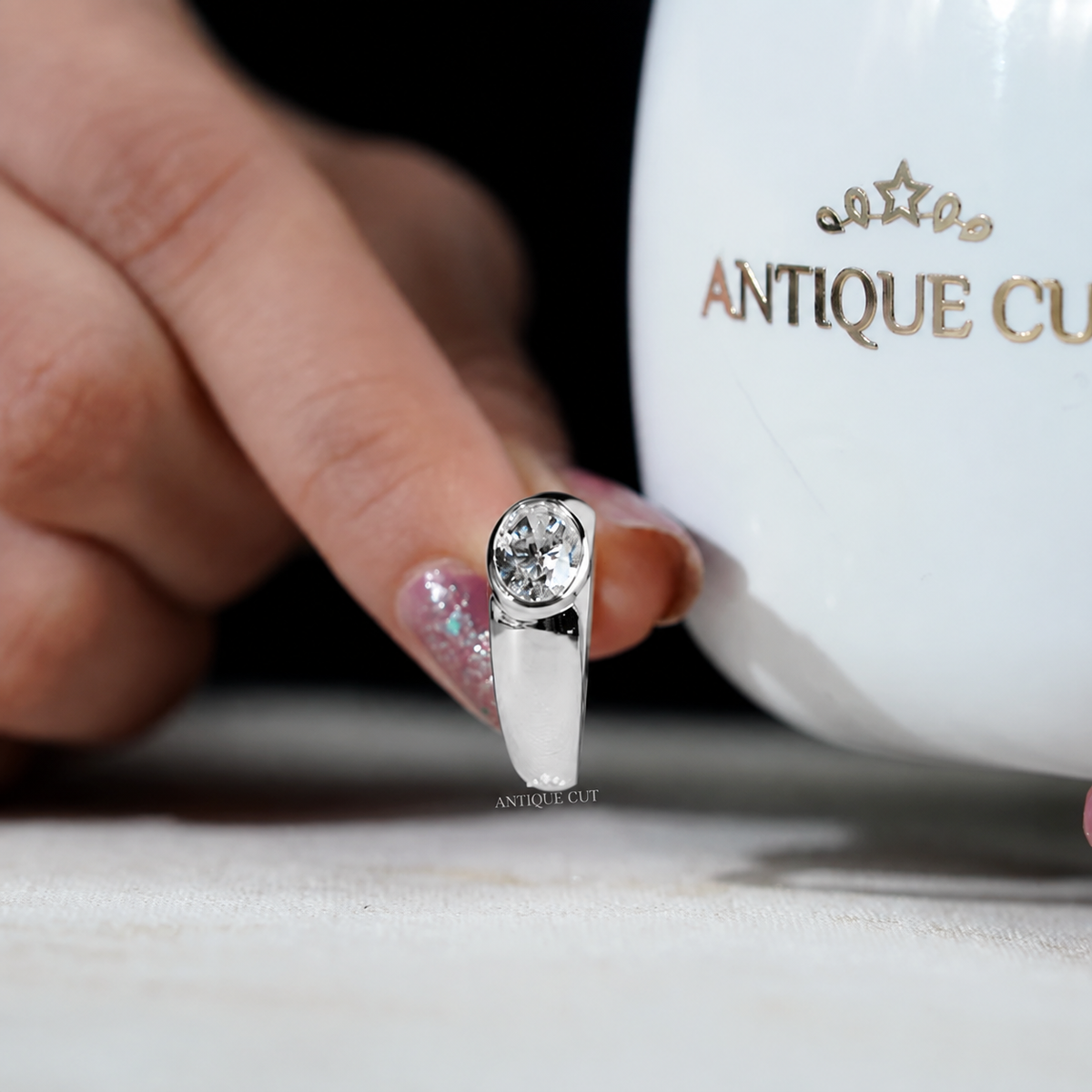 10k White Gold, 14k White Gold, 18k White Gold, Platinum