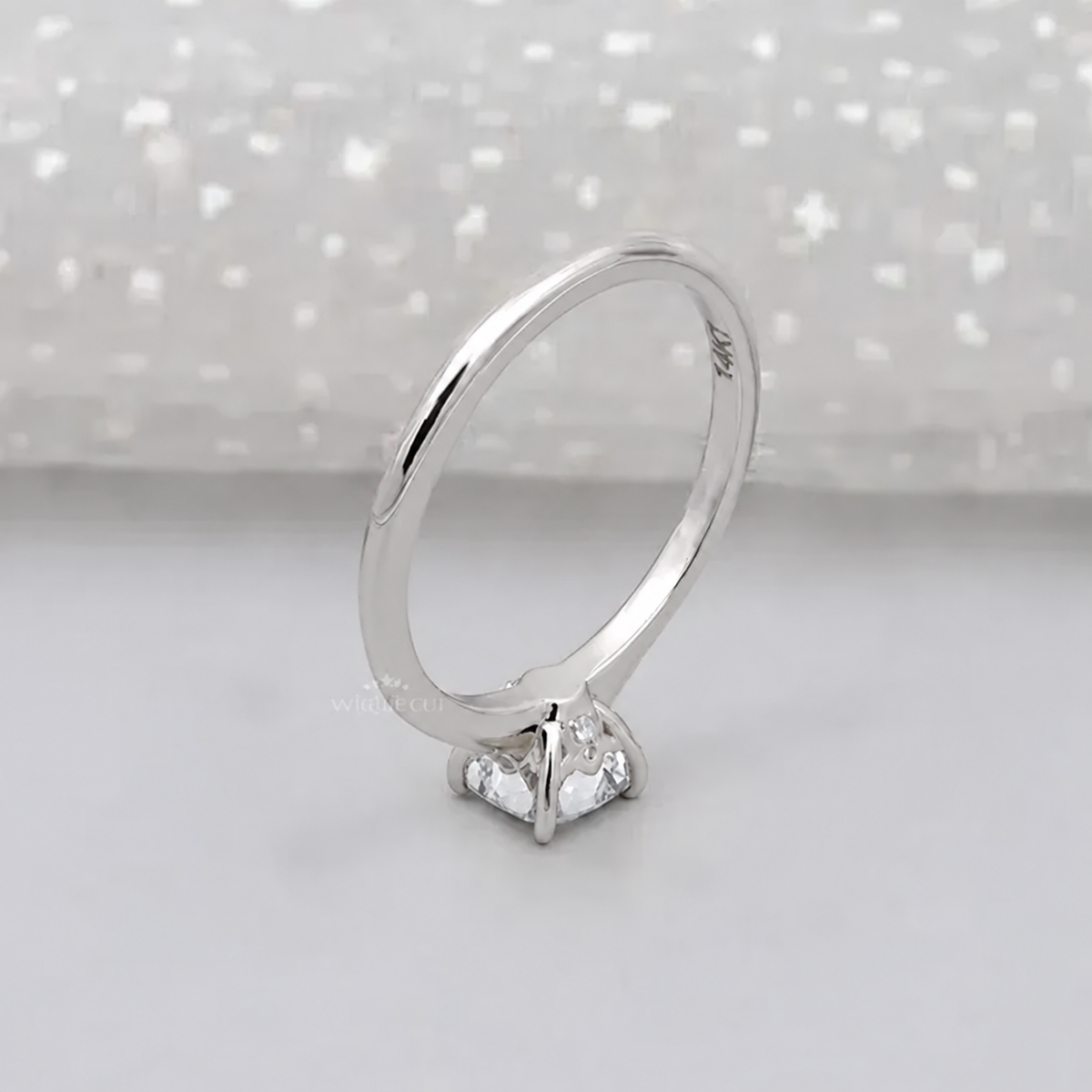 10k White Gold, 14k White Gold, 18k White Gold, Platinum