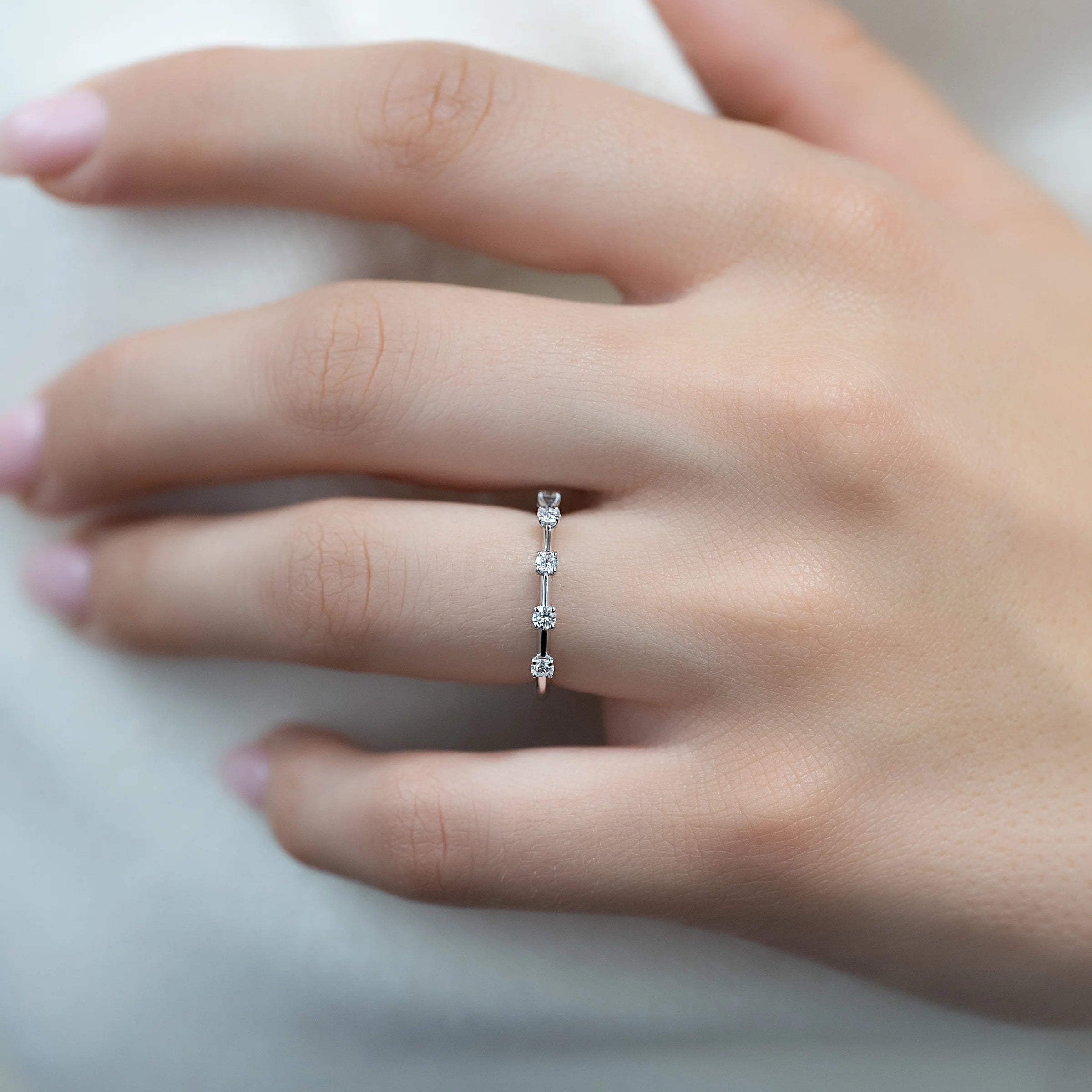 #Color_White Gold