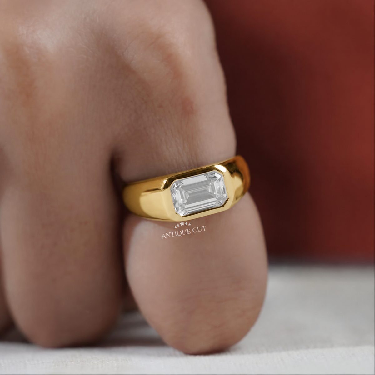 10k Yellow Gold, 14k Yellow Gold, 18k Yellow Gold