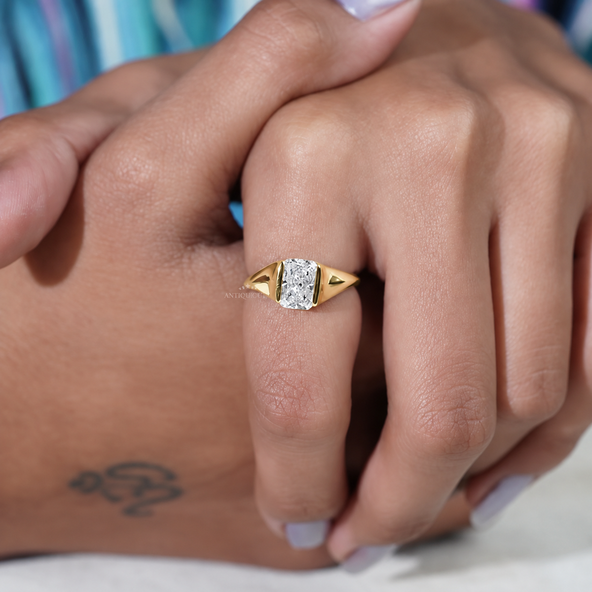 10k Yellow Gold, 14k Yellow Gold, 18k Yellow Gold