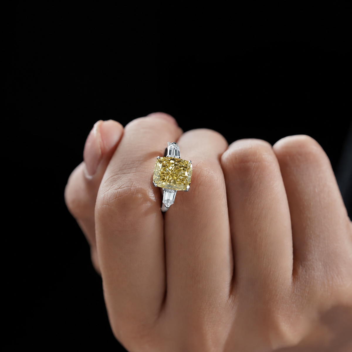 10k White Gold, 14k White Gold, 18k White Gold, Platinum