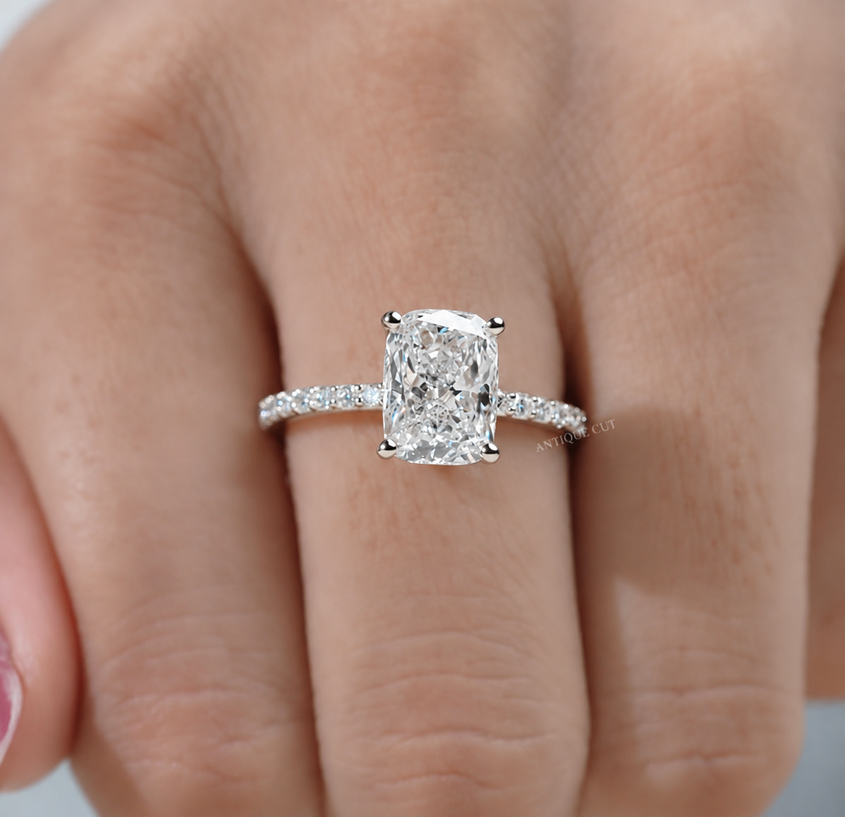 10k White Gold, 14k White Gold, 18k White Gold, Platinum