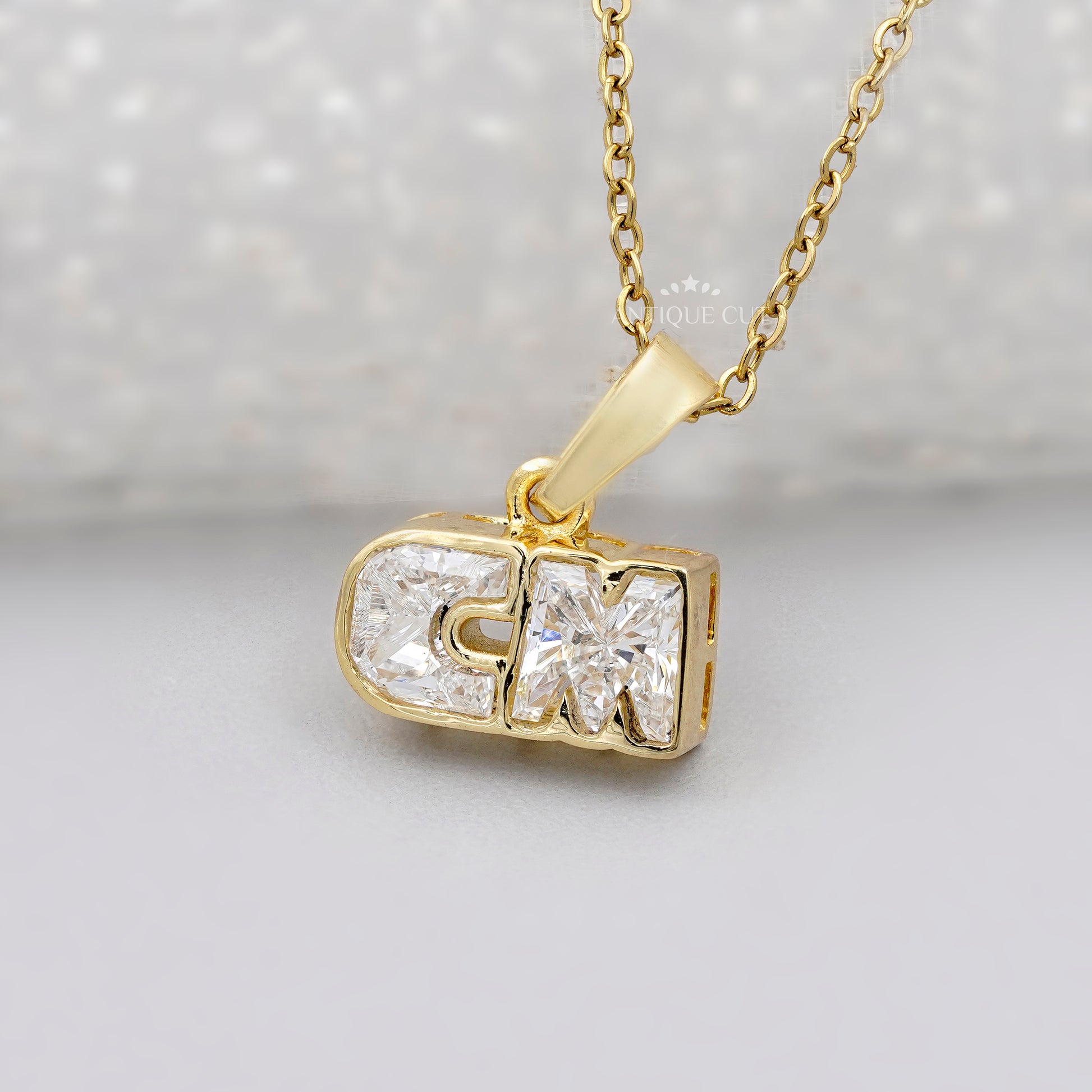 Fine jewelry diamond alphabet pendant