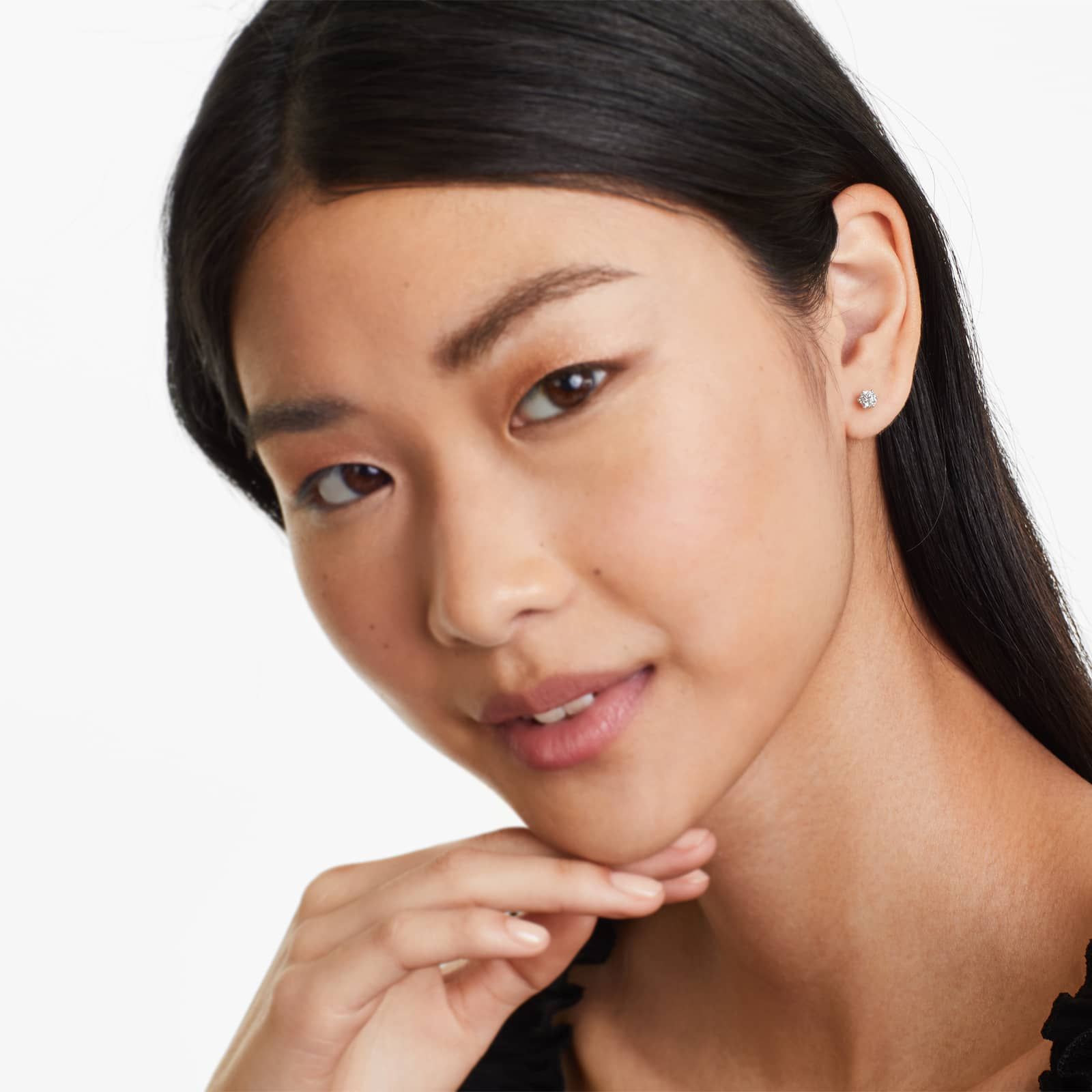 Boucle d'oreille à tige en diamant créée en laboratoire en fil d'or jaune 14 carats