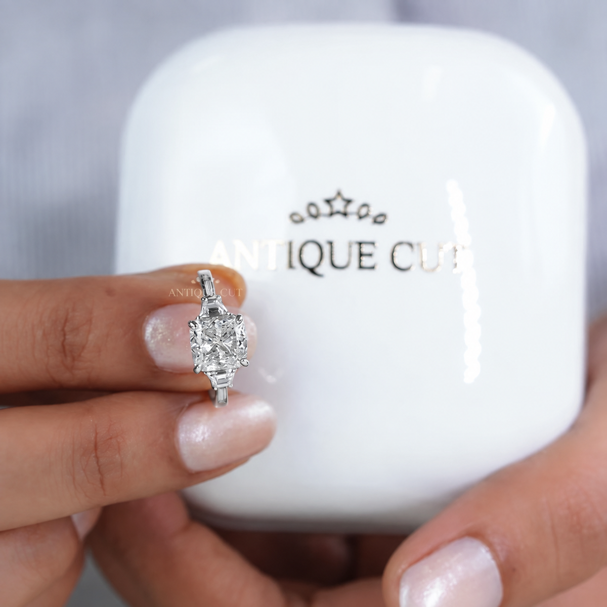 10k White Gold, 14k White Gold, 18k White Gold, Platinum