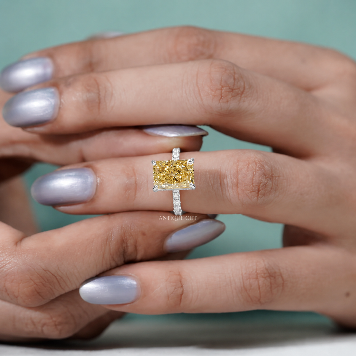 10k White Gold, 14k White Gold, 18k White Gold, Platinum