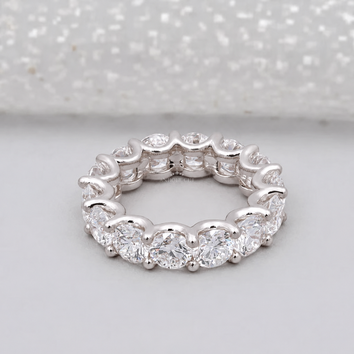 10k White Gold, 14k White Gold, 18k White Gold, Platinum