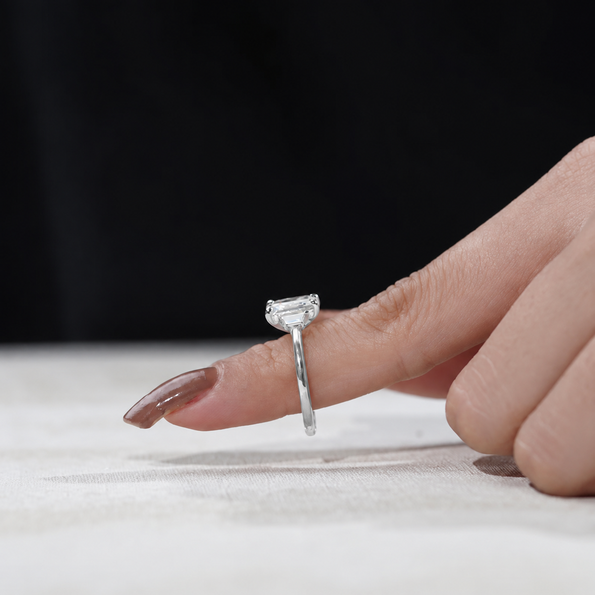 10k White Gold, 14k White Gold, 18k White Gold, Platinum