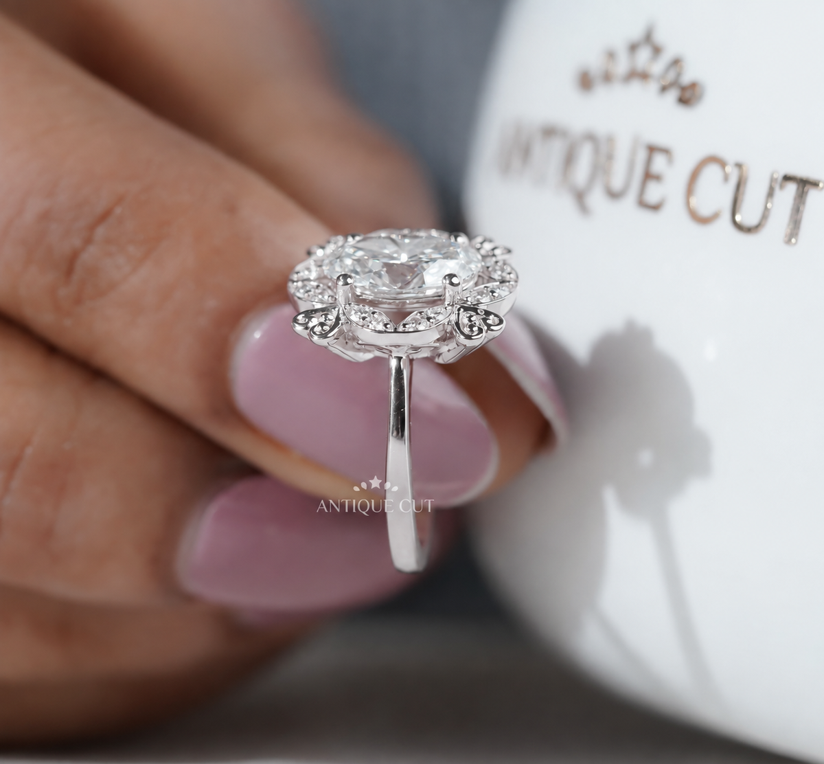 10k White Gold, 14k White Gold, 18k White Gold, Platinum