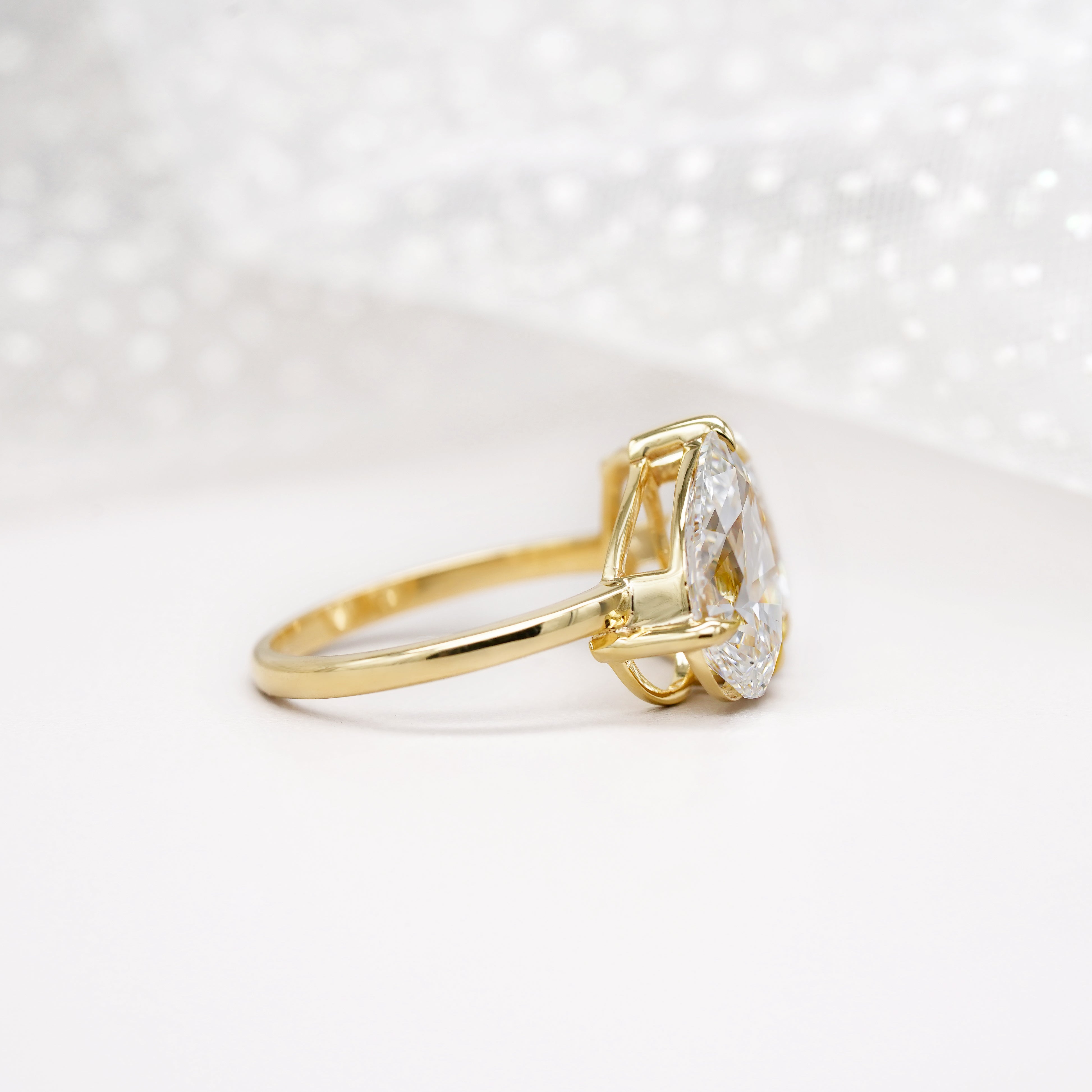 Oval And Pear 6.00tcw Lab Grown Diamond Toi et Moi Engagement Ring, D-E-F Color, VVS-VS Clarity