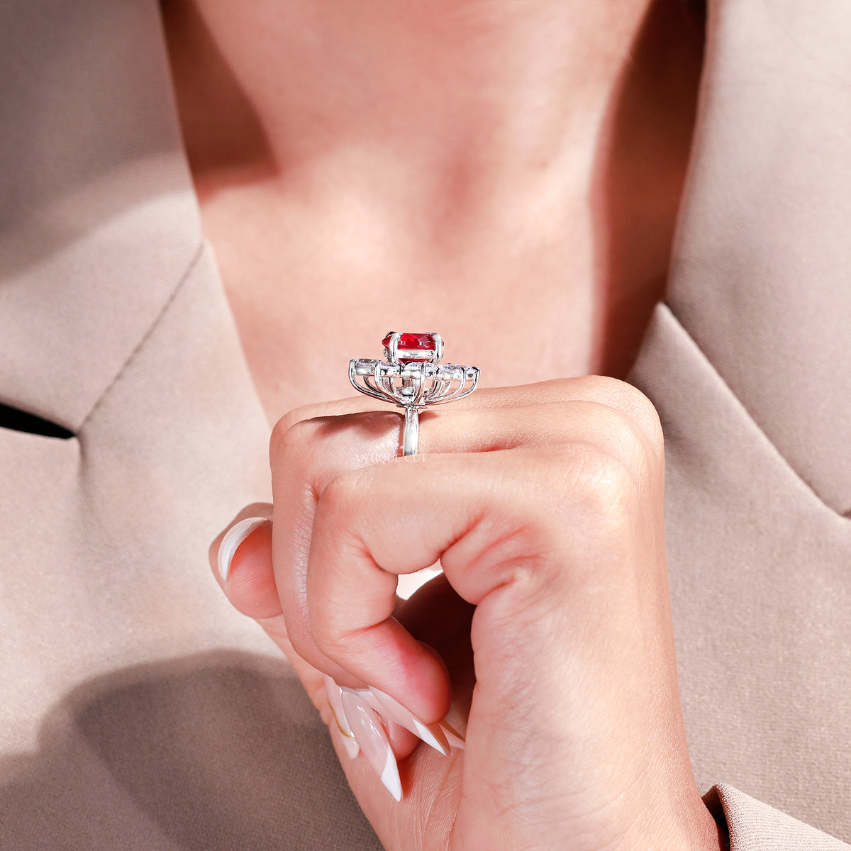 10k White Gold, 14k White Gold, 18k White Gold, Platinum