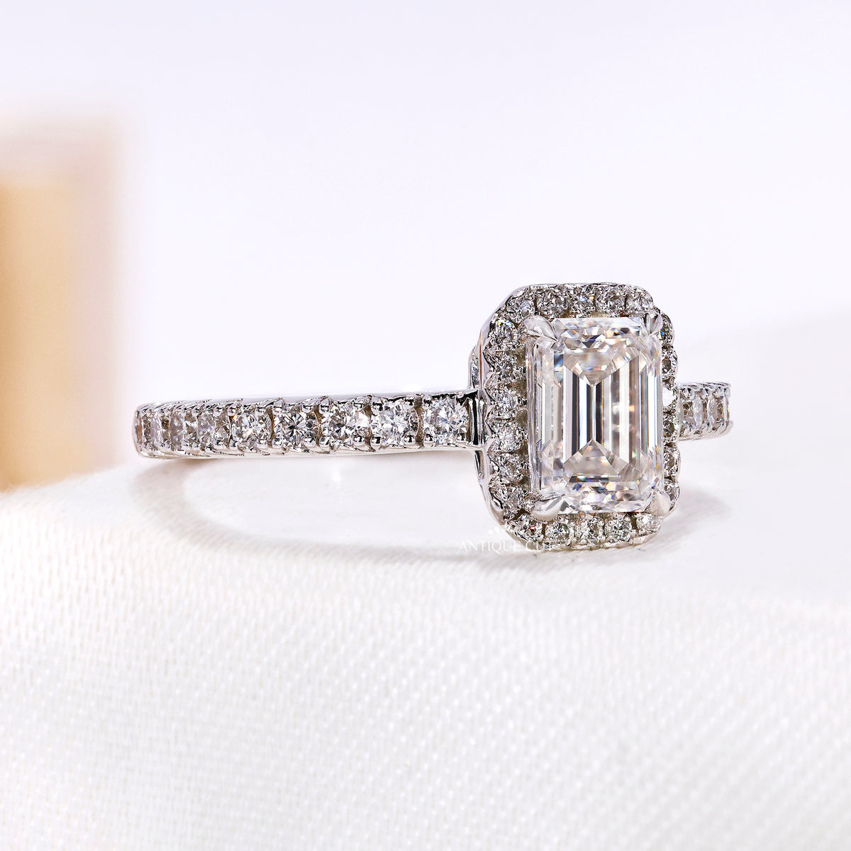 10k White Gold, 14k White Gold, 18k White Gold, Platinum