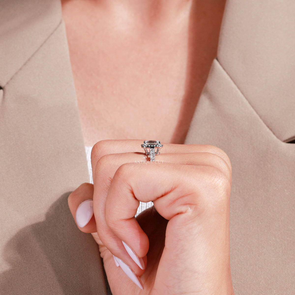 10k White Gold, 14k White Gold, 18k White Gold, Platinum